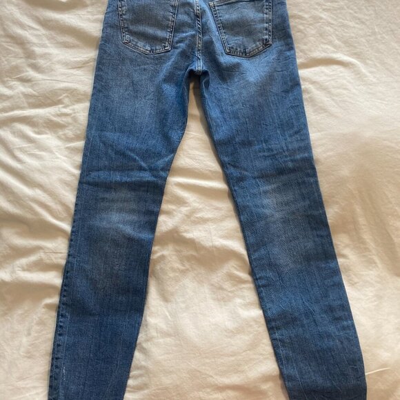 Zara Skinny Mid Rise Jeans Medium Wash Size 6 - Picture 5 of 9